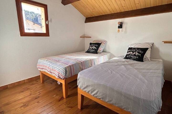 Gîte pour 6 personnes, avec jacuzzi à Saint-Pierre-dels-Forcats - 2