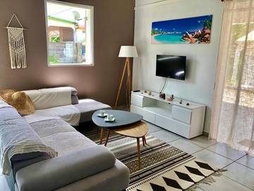 Gîte pour 5 personnes, avec balcon à La Désirade (île)