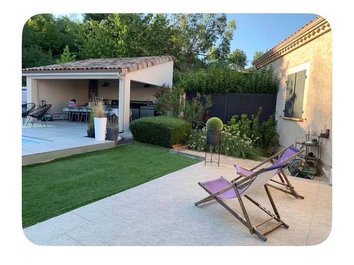 Location de vacances pour 8 personnes, avec terrasse ainsi que piscine et vue à Cagnac-les-Mines - 3