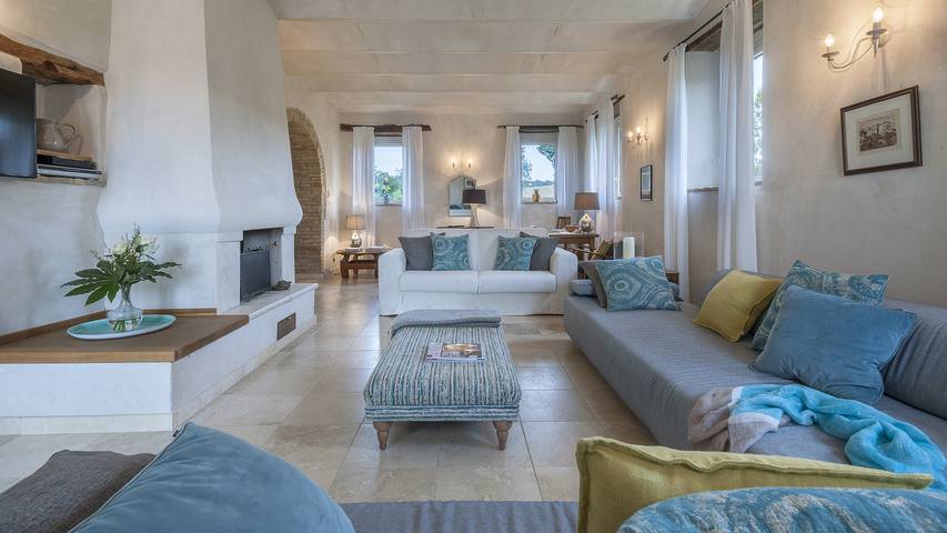 Casa Sant'Elia 7+3, Emma Villas in Filottrano, Provincia di Ancona