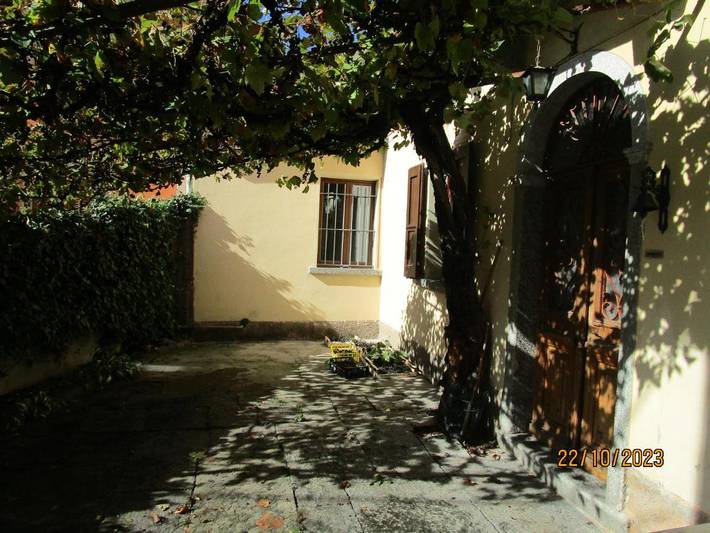 Location de vacances pour 13 personnes, avec jardin et vue à Craveggia - 3