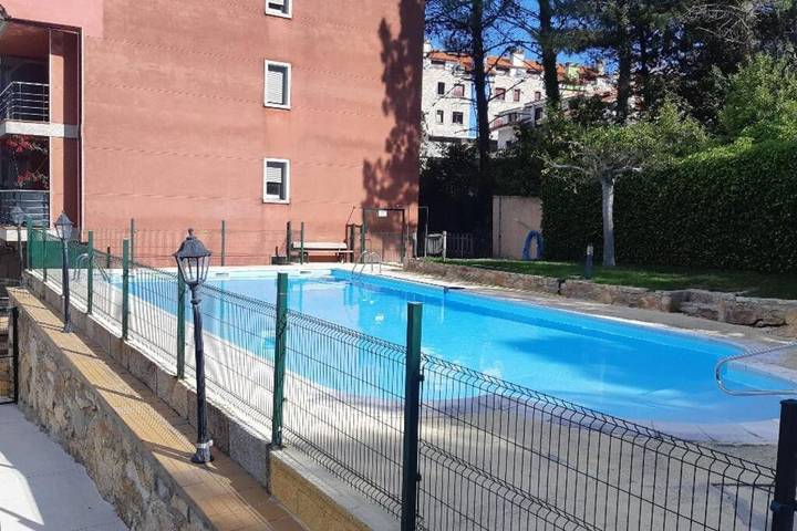 Apartamento de vacaciones para 4 personas, con piscina y jardín además de terraza y vistas, Se admiten mascotas - 1