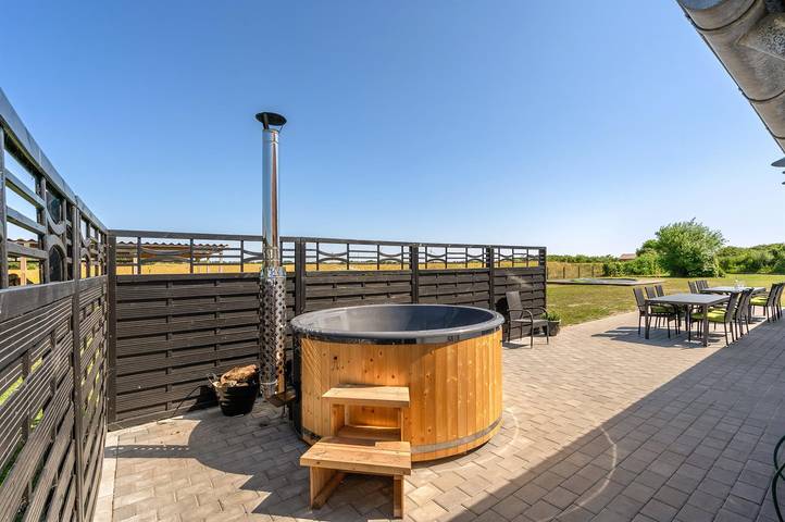 Pet friendly home in Thyholm with WiFi in Thyholm, Limfjord in Westjütland