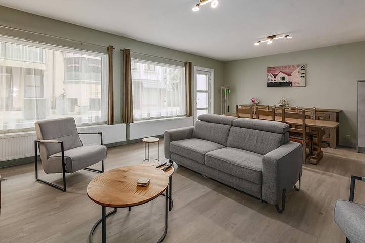 Vakantieappartement voor 5 personen, met terras in De Panne
