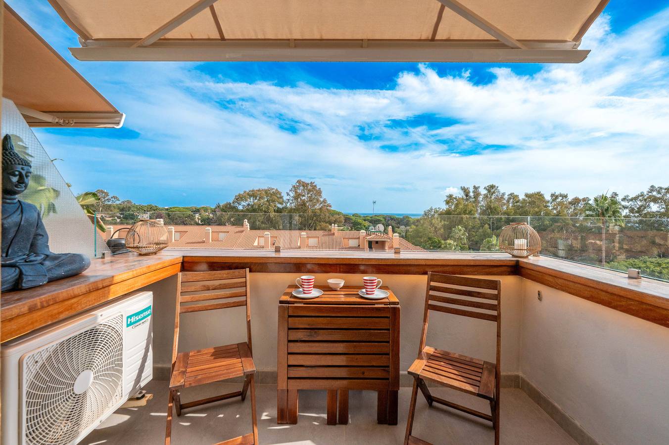 Geheel appartement, Appartement 'Ocean View Dunas De Artola' met Zeezicht, Wi-Fi en Airconditioning in Carib Playa, Marbella