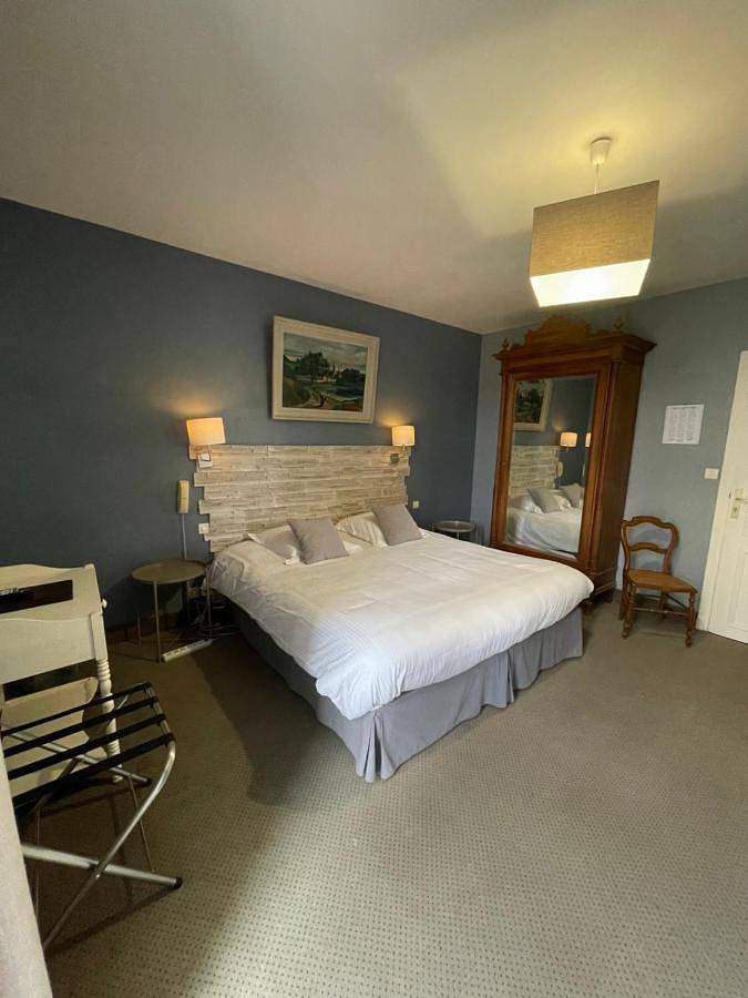 Hôtel pour 4 personnes, avec jardin et piscine à Granzay-Gript - 3