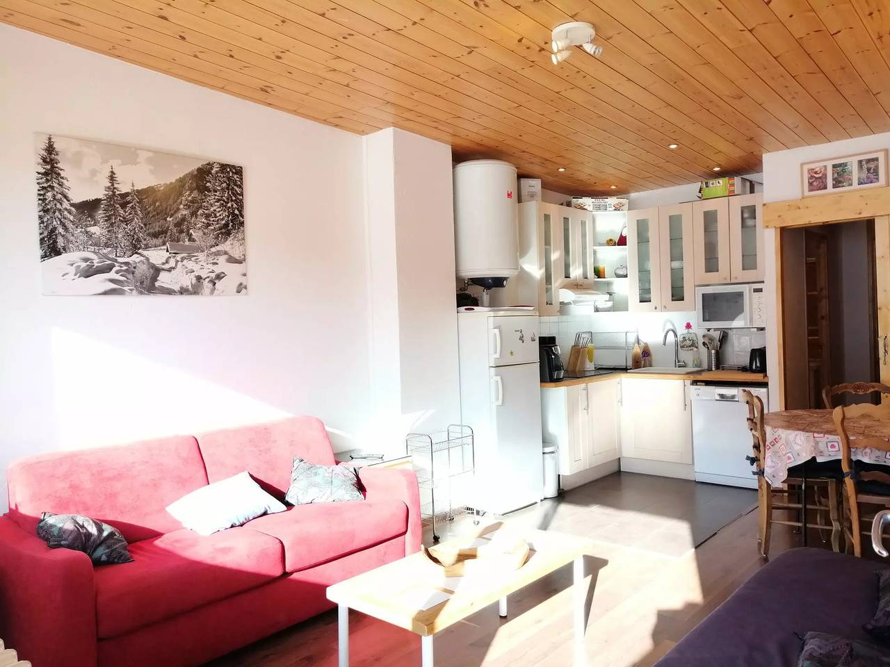 Entire apartment, Fully renovated apartment for 6, on south facing slopes with large balcony in Pra-Loup, Uvernet-Fours