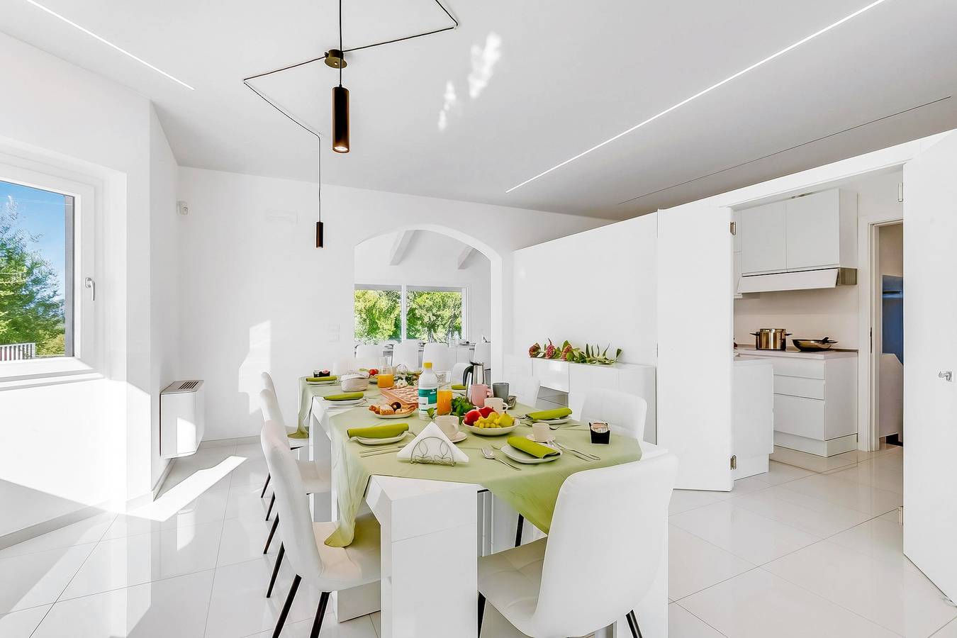 Villa Chimera White 16 with Pool & Gym in Arezzo, Chianti