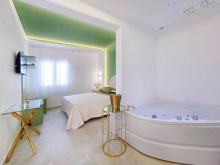 B&b per 2 persone, con terrazza e giardino nonché panorama a Taviano