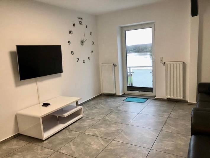 Ferienwohnung für 5 Personen, mit Balkon und Terrasse sowie Garten und Seeblick in Ahrensbök - 3