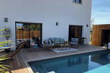 Gîte pour 3 personnes, avec terrasse à Mios