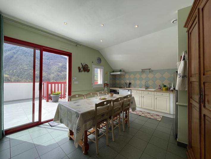 Gîte pour 6 personnes, avec jardin dans vallée d'Aspe - 4