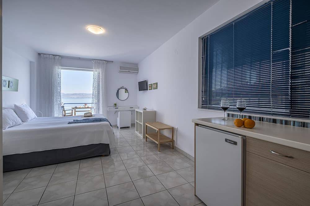 Ganze Wohnung, Studio am Strand | Amazing Sea View Balkon | in der Nähe von Nafplio, Epidaurus, Mykene in Xiropigado, Kynouria