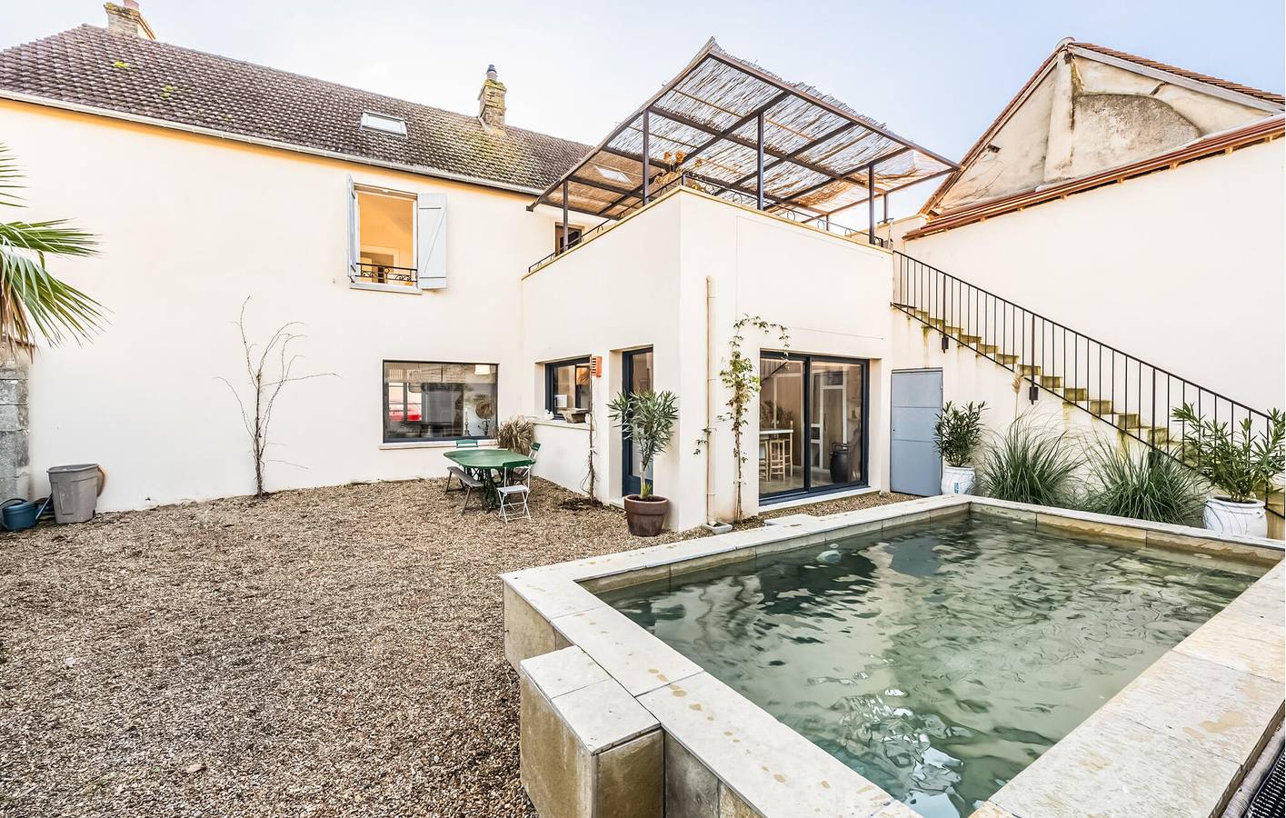 Appartement moderne avec piscine, WiFi et parking, à 2 km de Gasny in Gommecourt, Parc naturel régional du Vexin Français