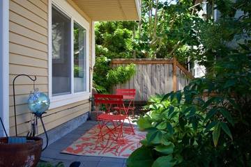 Vacation Home for 9 Guests in Seattle, Puget Sound, Picture 3