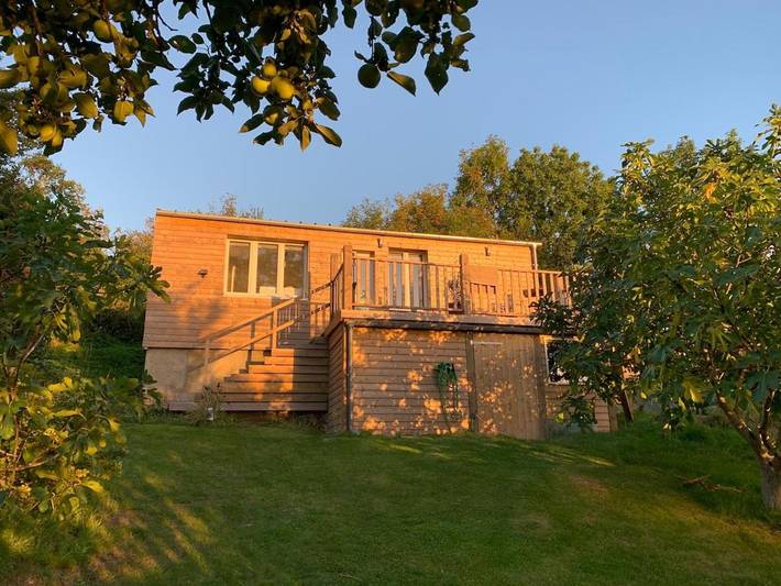 Location de vacances pour 4 personnes, avec jardin et vue à Fleury-sur-Orne