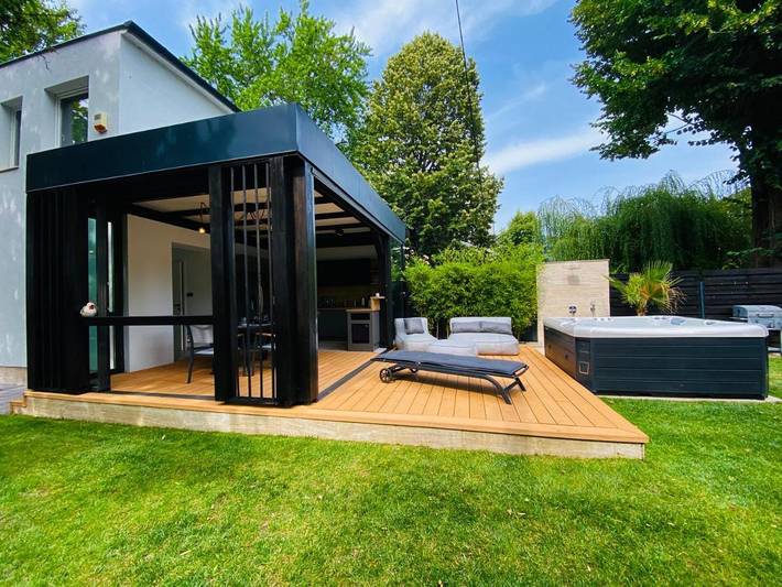Ferienhaus für 6 Personen, mit Whirlpool und Terrasse sowie Garten und Pool in Siofok - 3