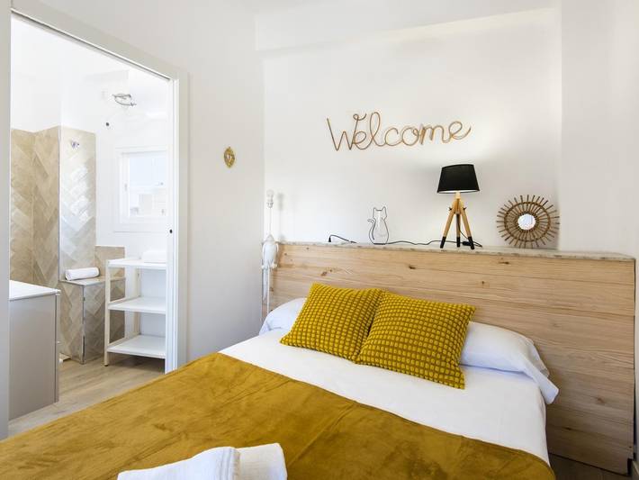 Holiday apartment for 2 people, with terrace in Málaga Central District