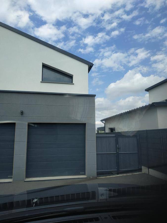 Gîte pour 2 personnes, avec vue ainsi que piscine et jardin à Trangé - 2