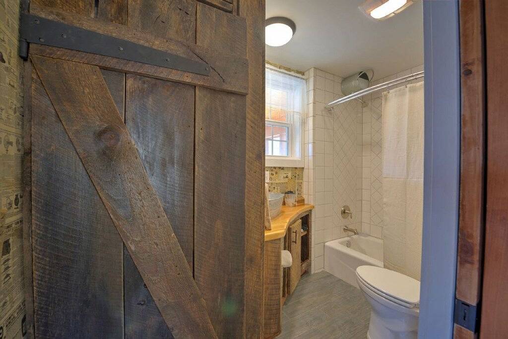 Neue Hütte auf Farm, Whirlpool, Aussicht, Kühe und Esel! in Madison County (NC)