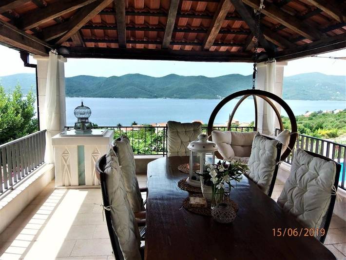 Villa pour 6 personnes, avec vue ainsi que jardin et piscine à Viganj - 3