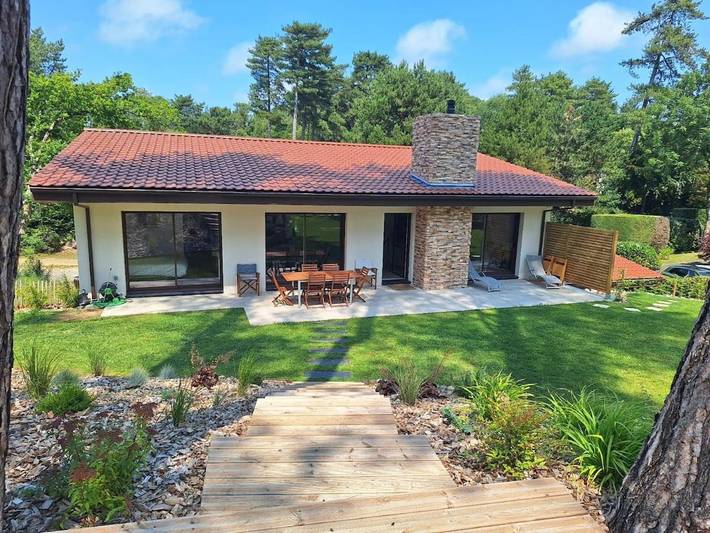 Location de vacances pour 10 personnes, avec vue et jardin, adapté aux familles dans Golf des Pins (Hardelot-Plage) - 3