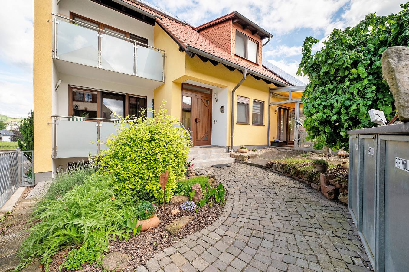 Ganze Wohnung, Ferienwohnung 'Casa Mia' mit privater Terrasse, privatem Garten und Wlan in Bad Dürkheim, Pfälzer Rheinebene