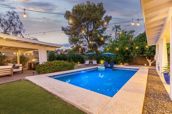 Vacation house for 10 people, with terrace and yard in Arizona
