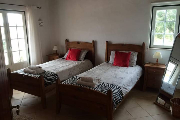 Villa im Alentejo-Stil mit 3 Schlafzimmern und privatem Pool in einer wunderschönen ländlichen Landschaft in Garvão e Santa Luzia, Beja Distrikt