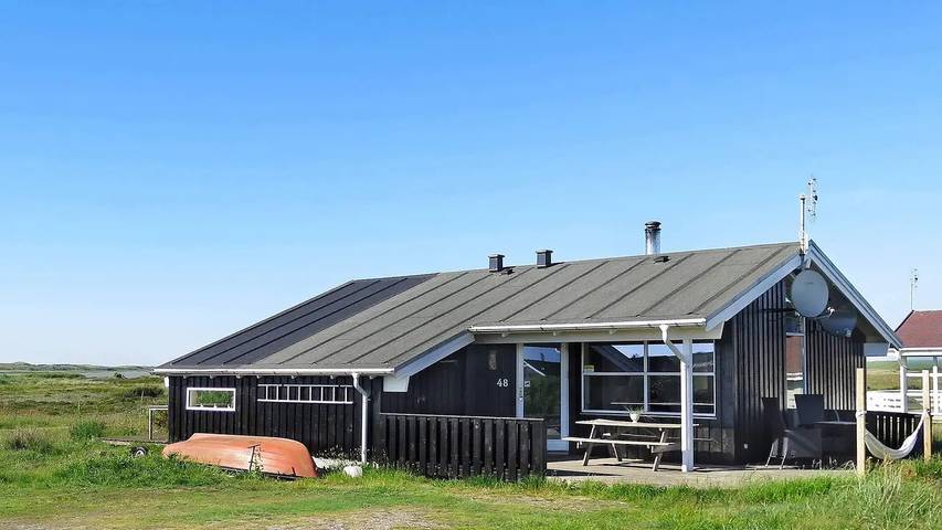 Feriehus for 7 personer, med jacuzzi og terrasse i Lemvig