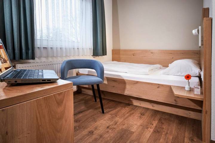 Hotel für 2 Personen, mit Terrasse in Umkirch - 2