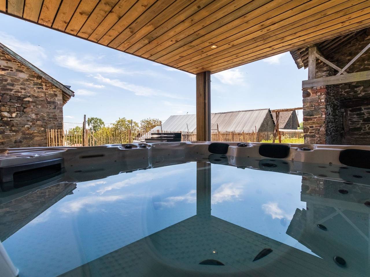 Landhaus mit Jacuzzi in Stoumont, Lüttich und Umgebung