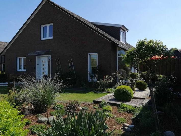 Ferienwohnung für 5 Personen, mit Terrasse und Garten in Weener