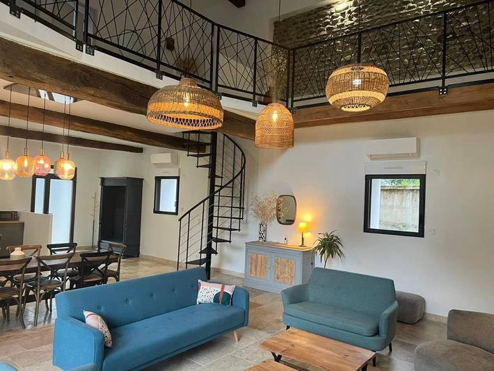 Location de vacances pour 10 personnes, avec jardin à Billère