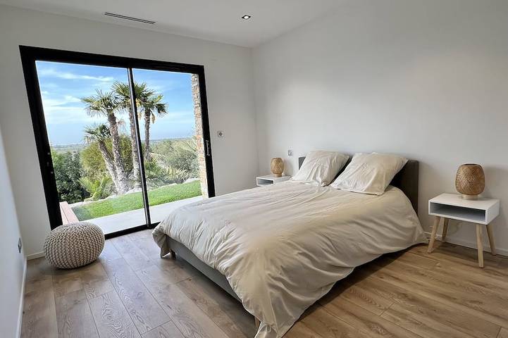 Location de vacances pour 8 personnes, avec Jacuzzi ainsi que Terrasse et Jardin à Saint-Nazaire (Pyrénées-Orientales) - 4