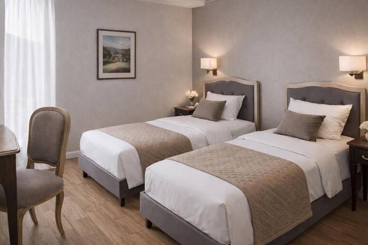 Hôtel pour 2 personnes, avec jardin, animaux acceptés dans Cosne-d'Allier - 4