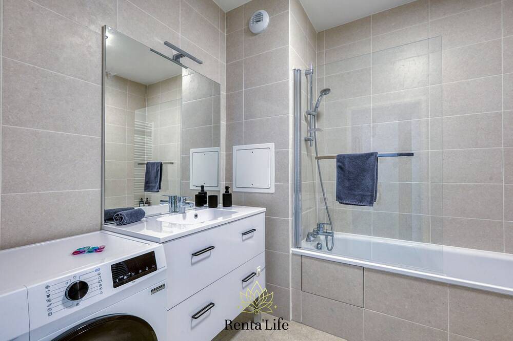 Entire apartment, Serrissiens Navarre - 10min Disney in Serris, Seine-et-Marne