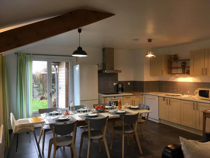 Gîte pour 7 personnes, avec Terrasse et Jardin à Bellignies