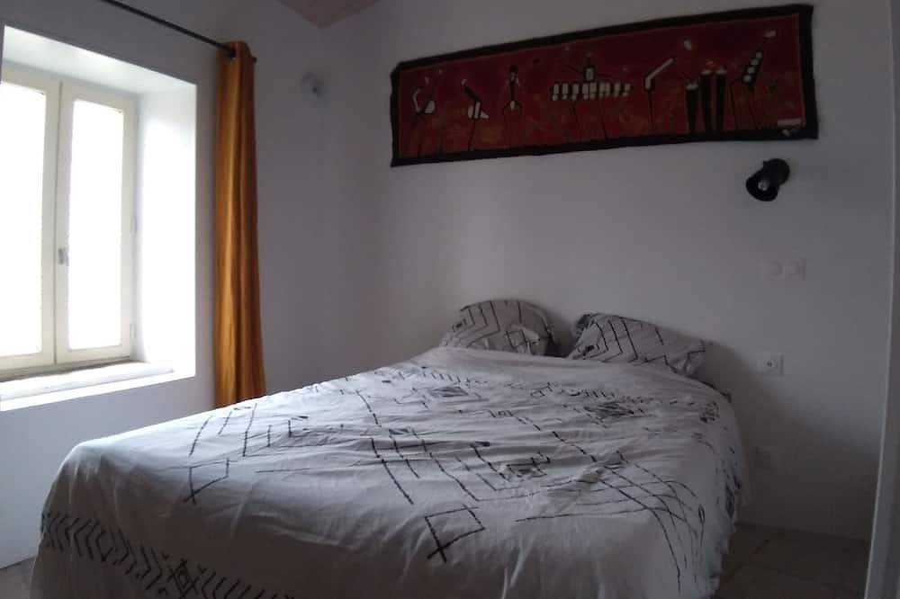 Logement Entier Avec Terrasse et vue Panoramique in Francillon-sur-Roubion, Die region
