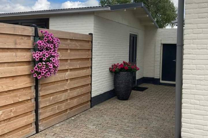 Ferienwohnung für 2 Personen, mit Terrasse und Garten in Schouwen-Duiveland