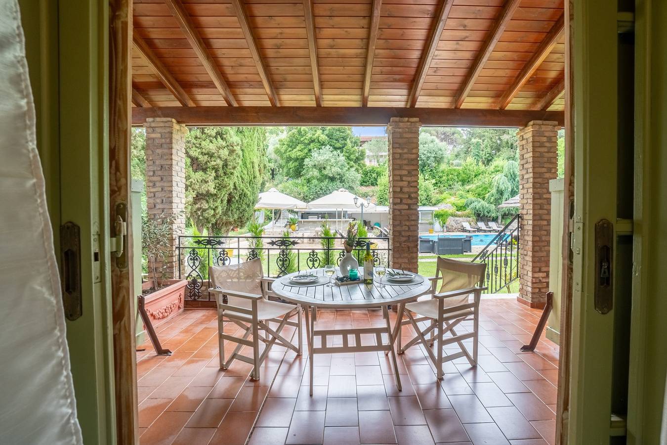 Apartment 'Corfu Club Maisonette 2' mit Gemeinschaftspool, Wlan und Klimaanlage in Limni (Korfu), Korfu