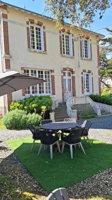 Villa pour 7 personnes, avec jardin et jacuzzi à Pornic