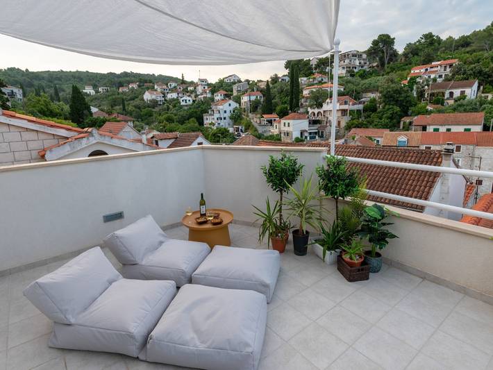 Ferienhaus für 6 Personen mit Meerblick in Maslinica, Solta