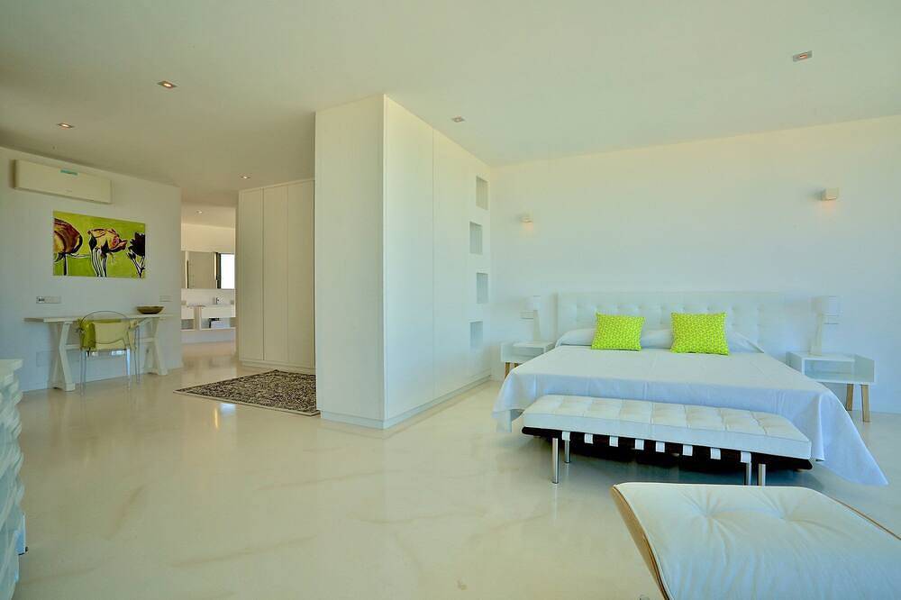 Panoramic Sea Views | Alegre Belle | Beautiful Interior | San Jose in Vista Alegre (Ibiza), Sant Josep de sa Talaia