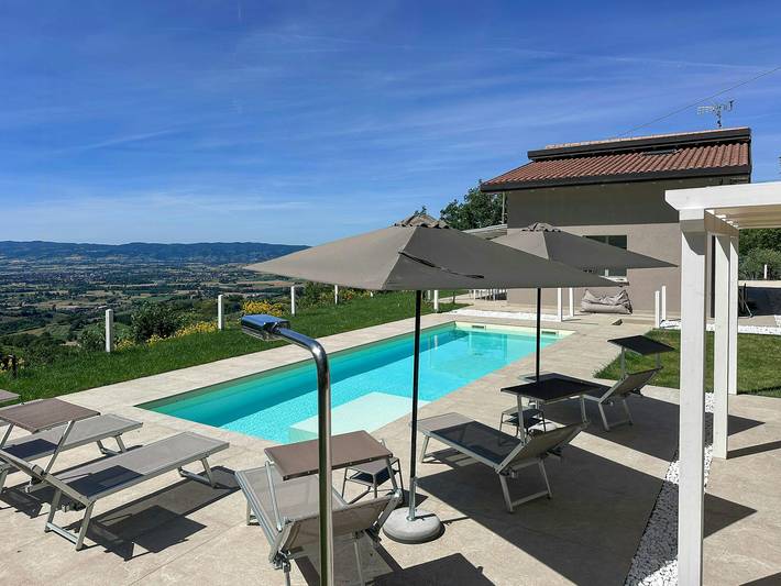 Casa vacanza per 6 persone, con giardino, adatto a famiglie con bambini - 1