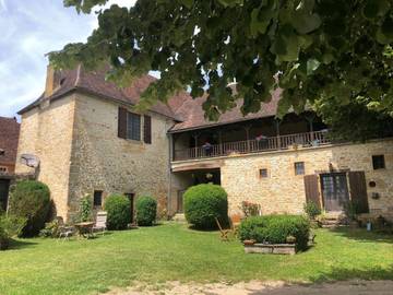 Chambre d’hôte pour 2 personnes, avec vue ainsi que terrasse et jardin à Plazac