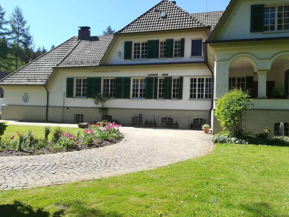Gutshaus Wilhelmsruh in Körbecke, Möhnesee