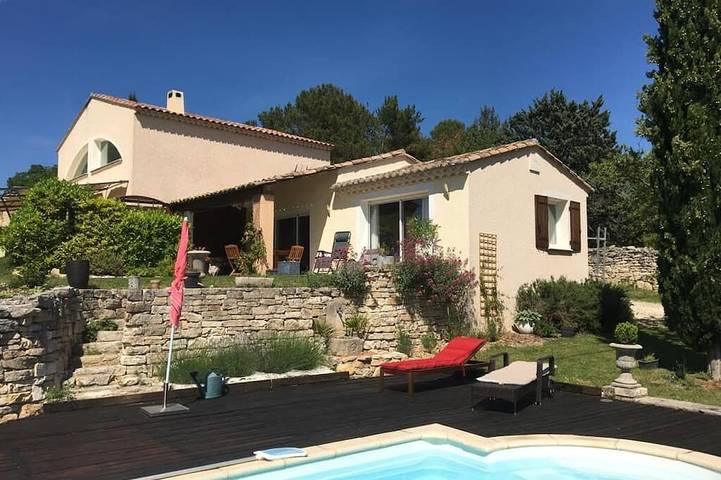 Gîte pour 3 personnes, avec Terrasse et Jardin