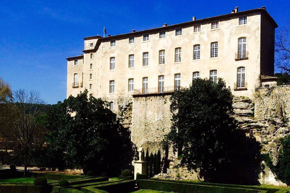 Der alte Stall in Provence (Verte) Entrecasteaux, Var. Küste 50ms, Flughafen 60ms in Entrecasteaux, Brignoles Region