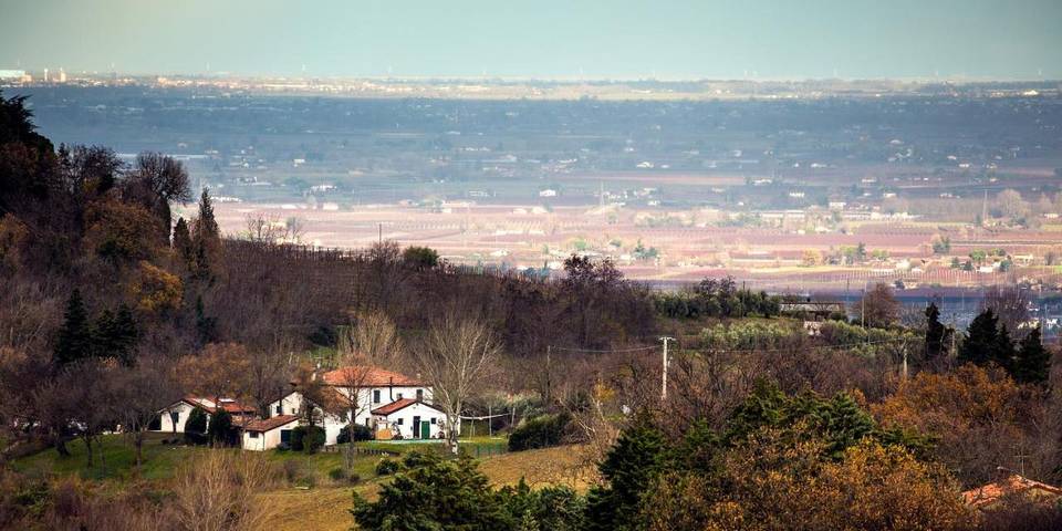 Location de vacances pour 2 personnes, avec bassin pour enfant ainsi que piscine et jardin, animaux acceptés à Faenza - 2
